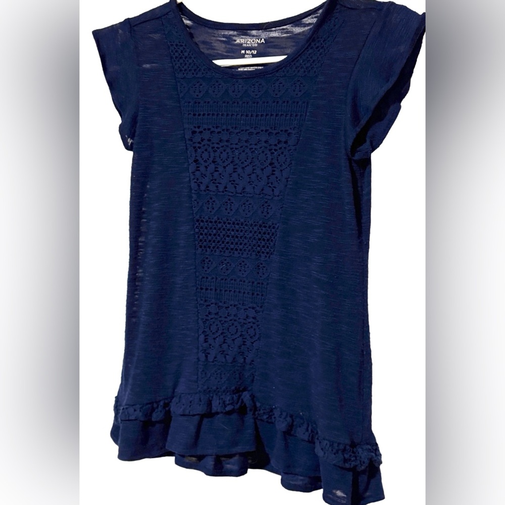 Arizona Jean Company Navy Blue Lace and Ruffle Accent Blouse. 10/12